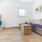Appartement House *