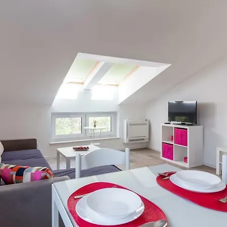 Apartament House