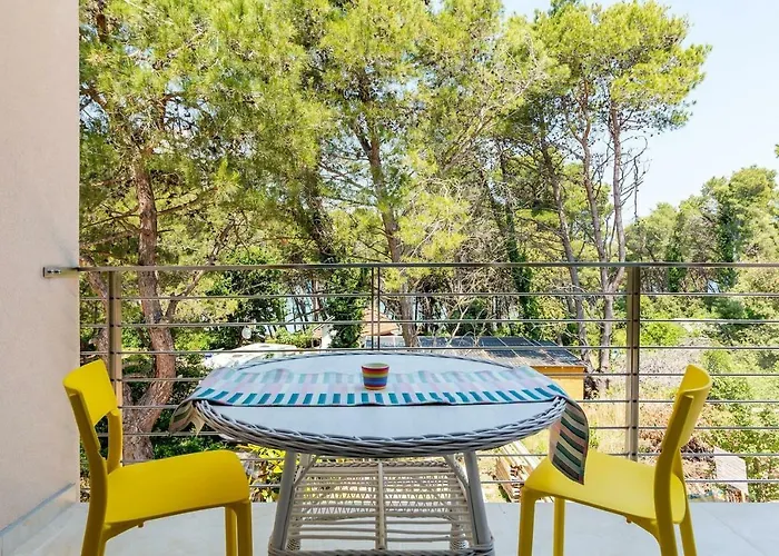 Apartman House