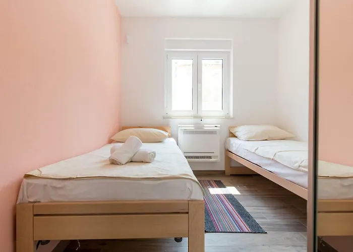 Apartman House