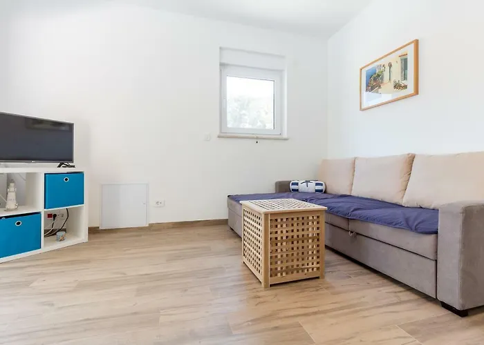 Apartman House *