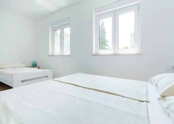Apartman House