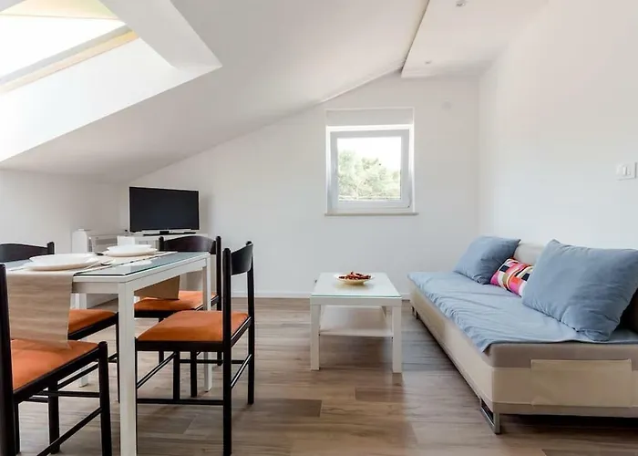 Apartman House